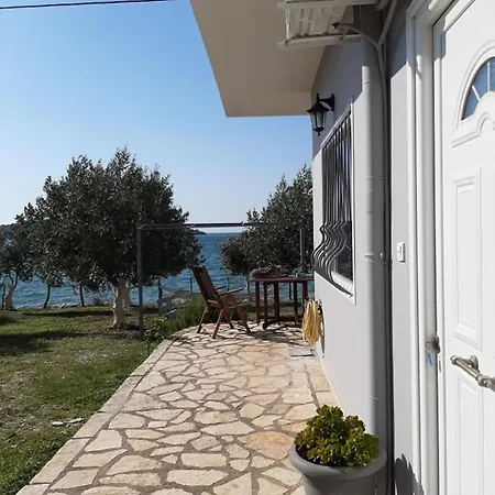 Ferienwohnung Arte Mare D'Irene Spárton Exterior foto